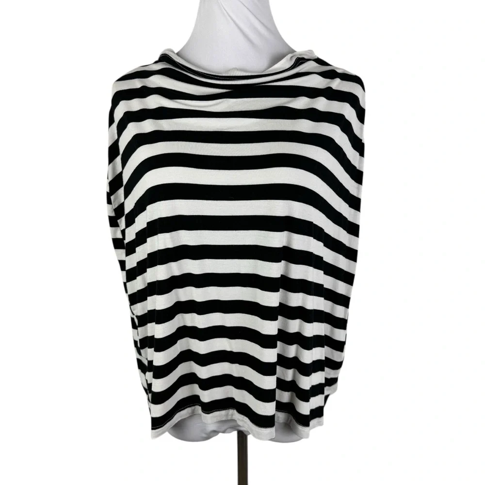 Itzy Ritzy Black White Striped‎ Nursing Mom's Scarf